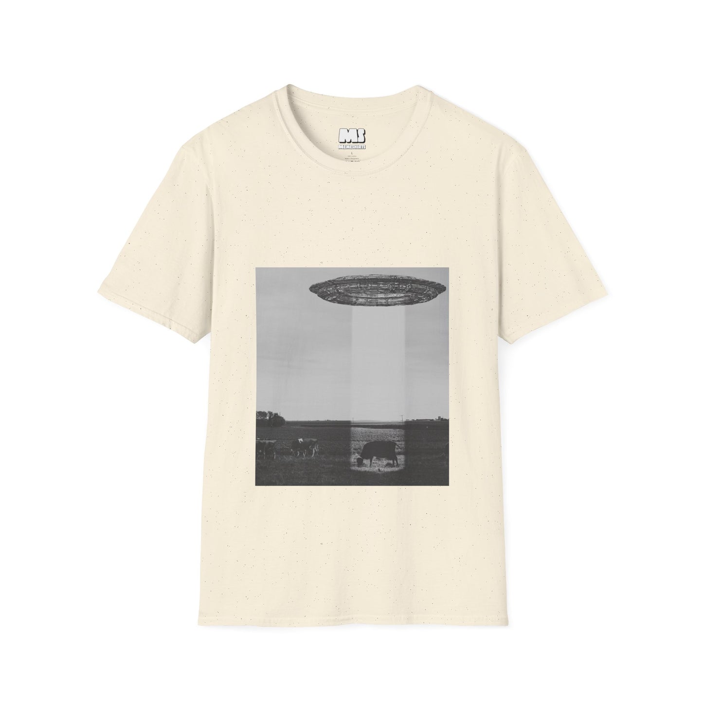 Vintage Style UFO Encounter Graphic Unisex Softstyle T-Shirt