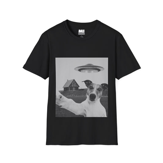 Alien Encounter Dog Selfie Unisex Softstyle T-Shirt